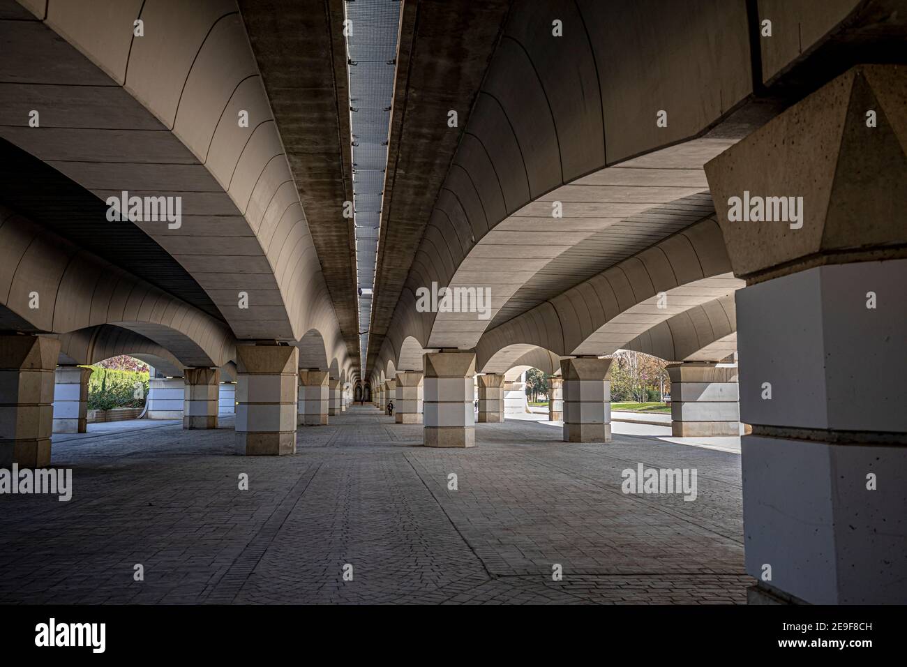 Underside Of The Quot Pont D Aragó Quot Bridge Over The Former River Bed Of The Turia In The Center Of Valencia, Spain, Europe Stock Photo