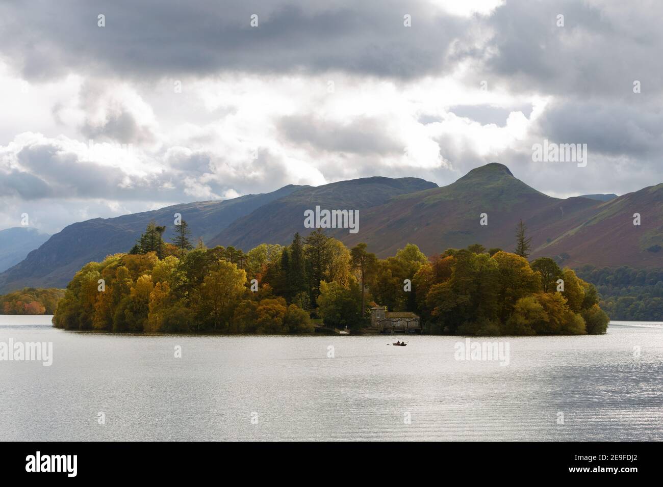 Autumn colours on Derwent Isle Derwent Water Keswick Lake District Cumbria Stock Photo