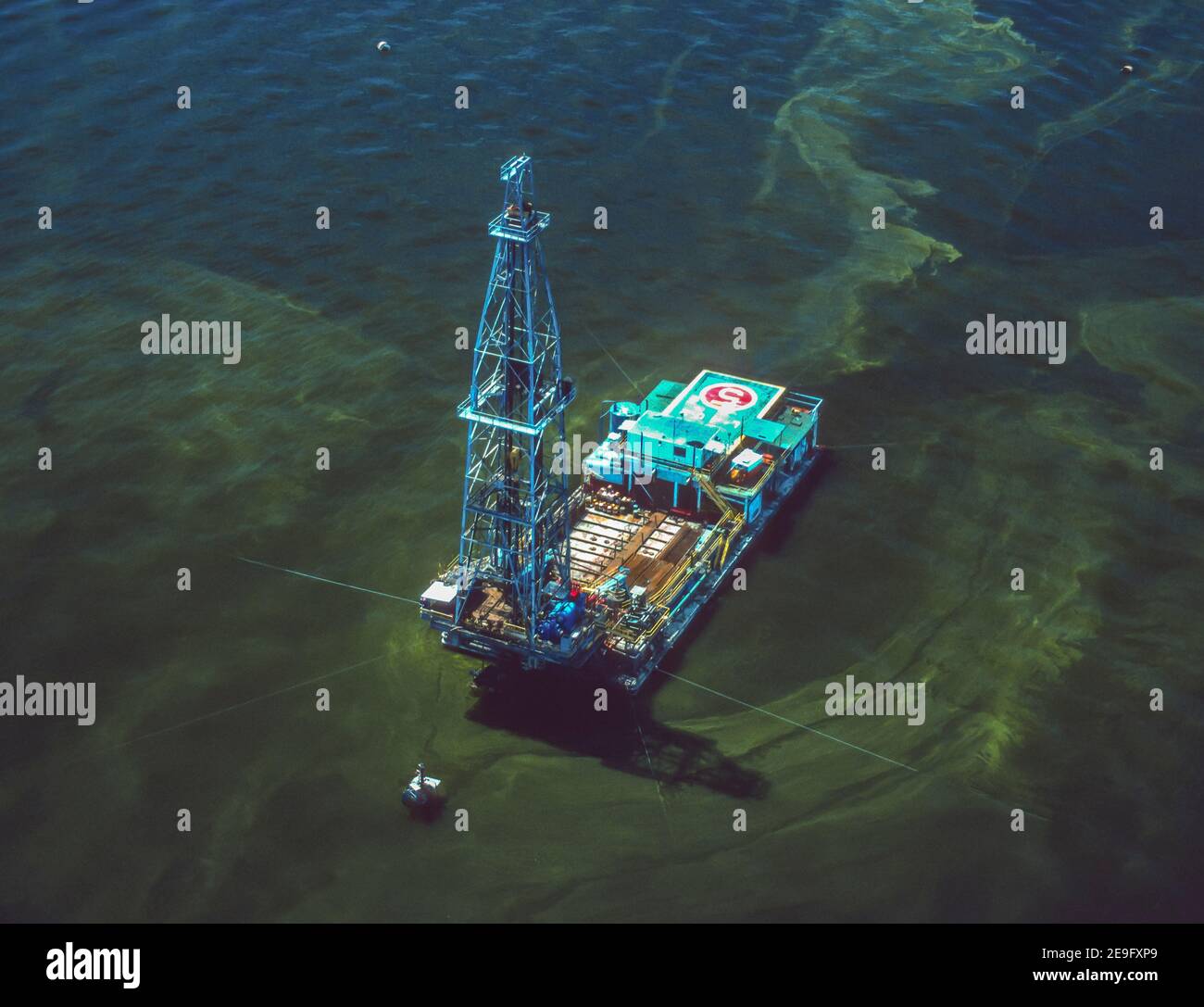 Drilling rigs hi-res stock photography and images - Alamy