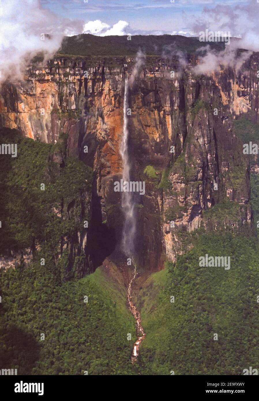 CANAIMA NATIONAL PARK, VENEZUELA - Angel Falls, Salto Angel, world's highest waterfall at 979 meters (3,212 feet), in Gran Sabana region. Stock Photo