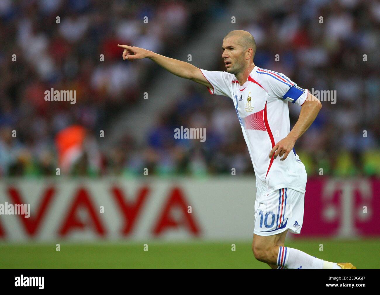 France's zinedine zidane scores the opening goal from the penalty