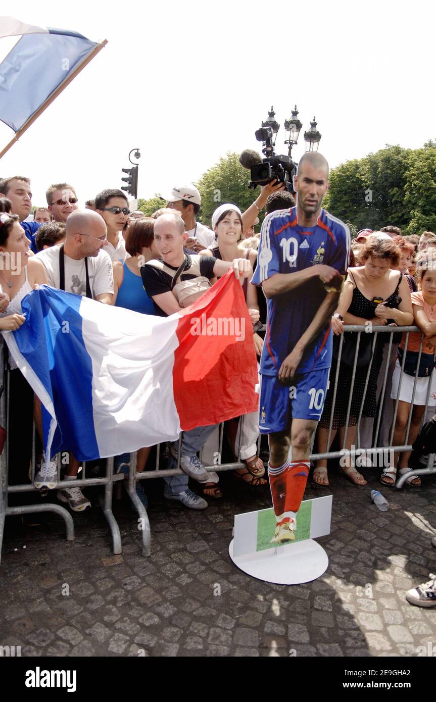 French soccer players meet their fans Place de la Concorde in Paris