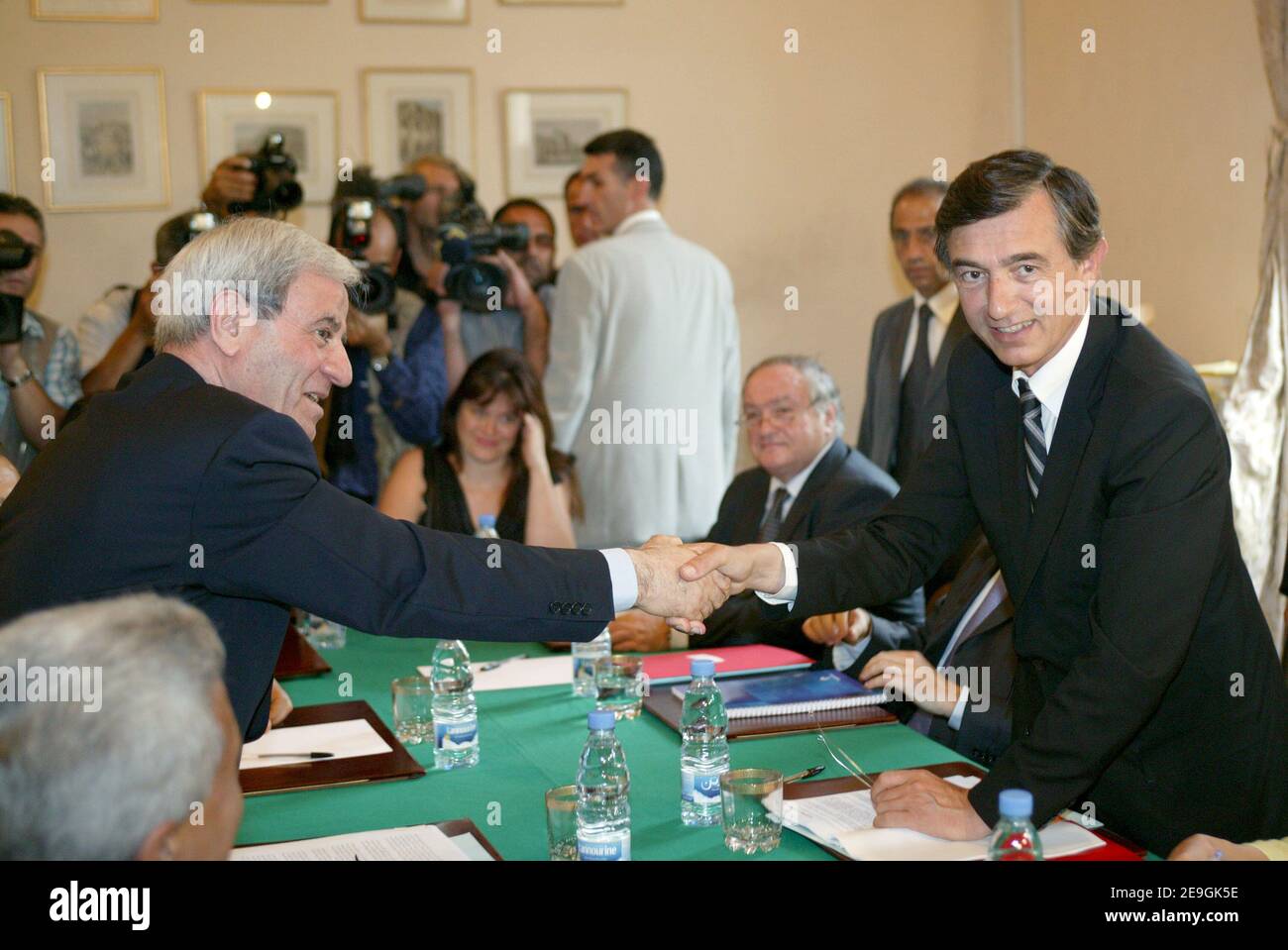 Foreign minister Philippe Douste-Blazy arrives in Beirut, Lebanon, on July 21, 2006. He checks the evacuation of French refugiees during a meeting with Fawiz Salouk, Lebanese foreign affaires ministry. Photo by Frederic de La Mure/MAE/ABACAPRESS.COM Stock Photo