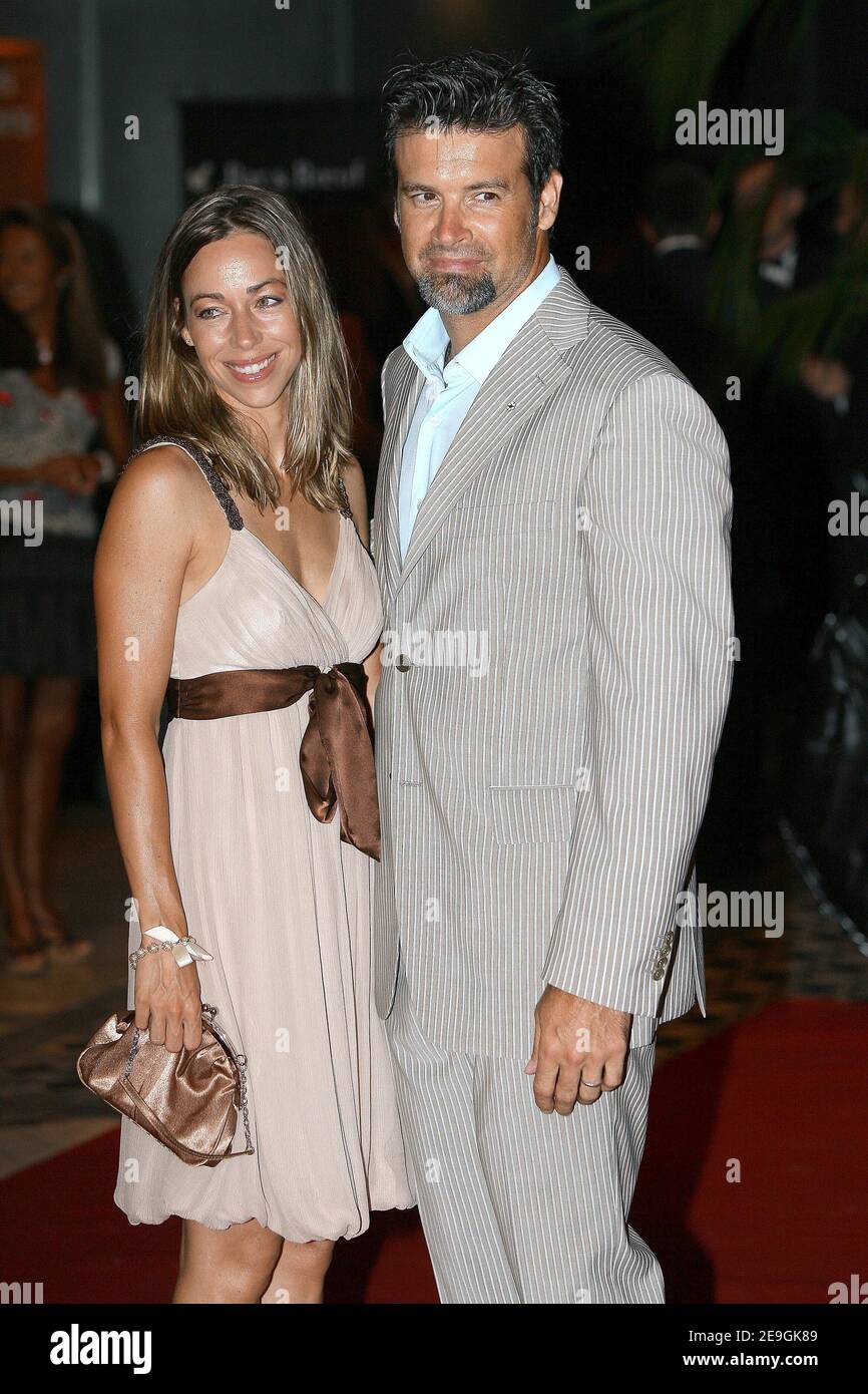 Canadian singer Roch Voisine and his wife Myriam arrive at the 'Figh Aids Monaco' party held at the Sporting in Monaco, on July 21, 2006. Photo by Nebinger-Orban/ABACAPRESS.COM Stock Photo