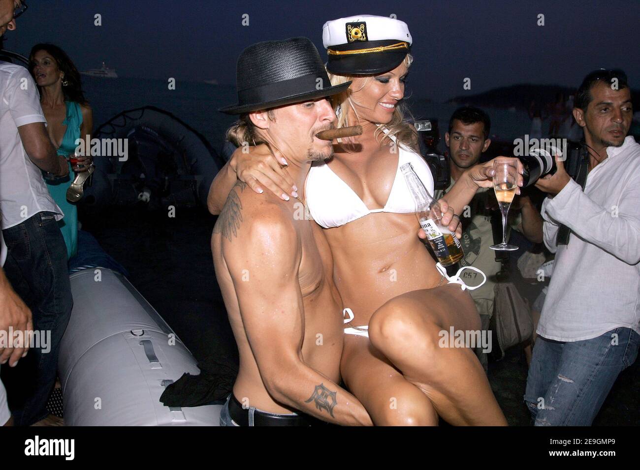 Pamela Anderson and Kid Rock just married partying at the Nikky Beach in Saint-Tropez, France, on July 29, 2006. Photo by ABACAPRESS.COM Stock Photo