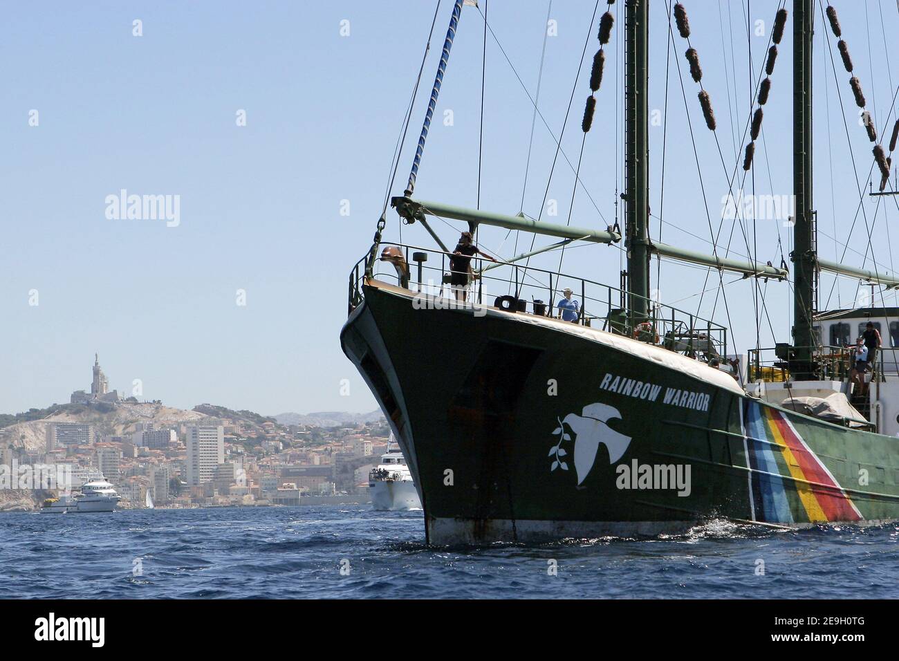 Greenpeace's Rainbow Warrior II is circled by tuna fishing vessels to prevent it from docking, as it tries to move into Marseille's harbour, August 23, 2006. Fishermen in the southern French port city of Marseille have used Greenpeace's own tactics against it to prevent the environmental activist group's flagship from docking.. Rainbow Warrior II campaigns to save dwindling red tuna stocks. Photo by Gerald Holubowicz/ABACAPRESS.COM Stock Photo