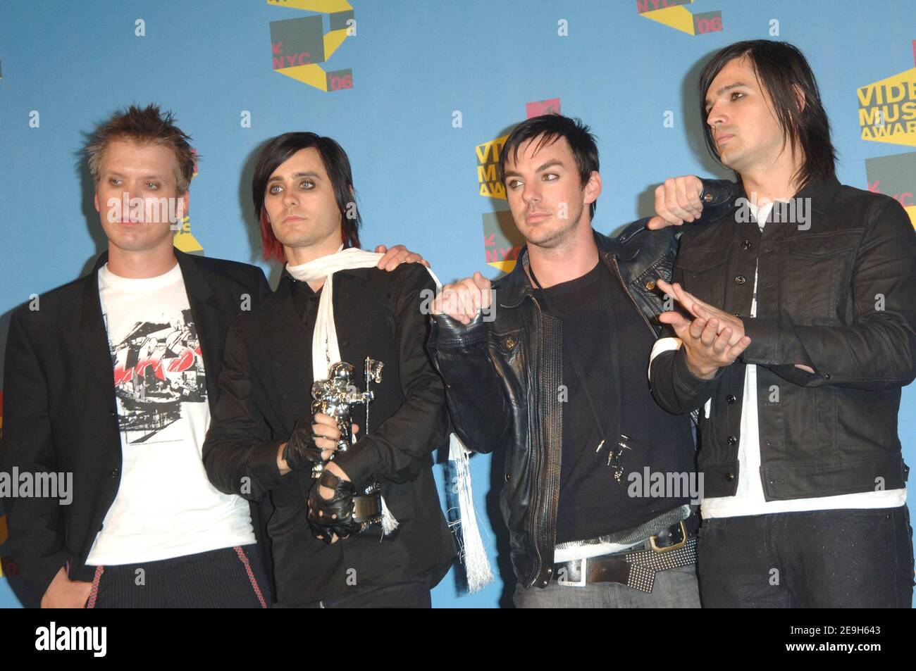 L-R) Musicians Matt Wachter, Jared Leto, Shannon Leto, and Tomo Milicivitch  pose with their MTV2 award in the press room during the 2006 MTV Video  Music Awards held at the Radio City