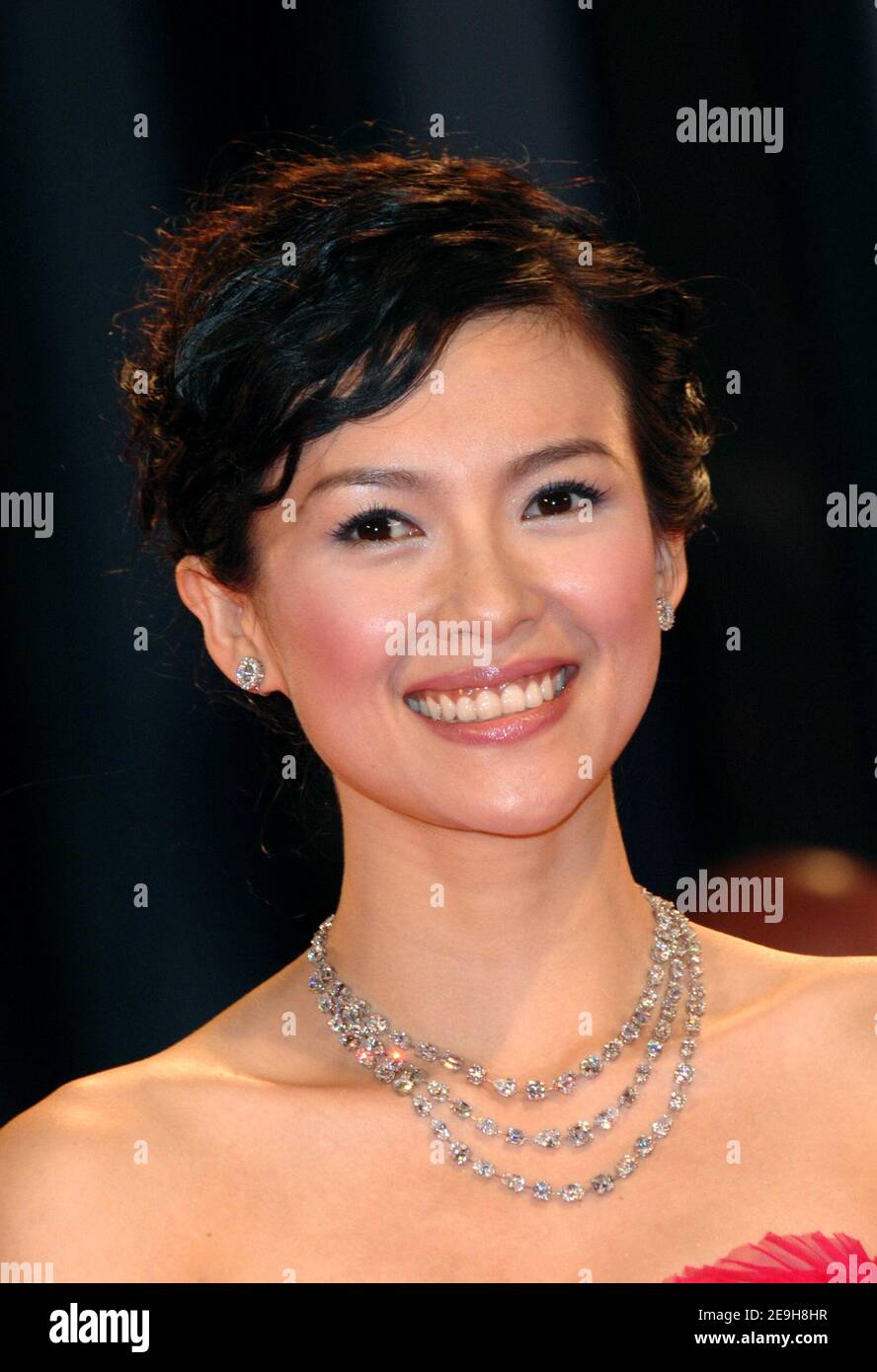 Chinese actress Zhang Ziyi poses for pictures as she arrives to the premiere of her new film 'YeYan' at the 63rd annual Venice Film Festival in Venice, Italy, on September 3, 2006. Photo by Nicolas Khayat/ABACAPRESS.COM Stock Photo