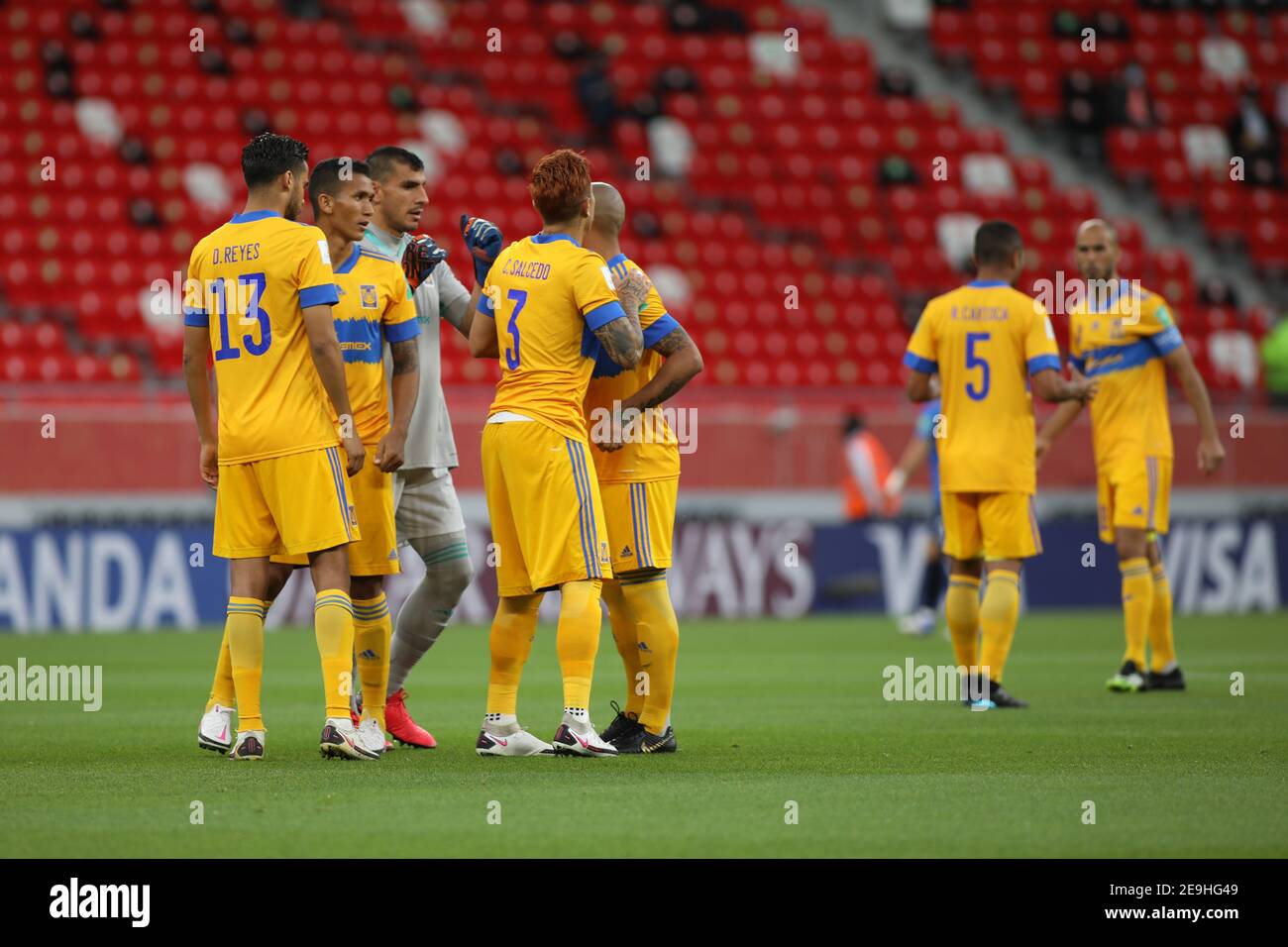 DOHA, QATAR - FEBRUARY 04: Tigres UANL players before Tigres UANL v Ulsan Hyundai FC on February 4, 2021 in Doha, Qatar. (Photo by Colin McPhedran/MB Media) Stock Photo