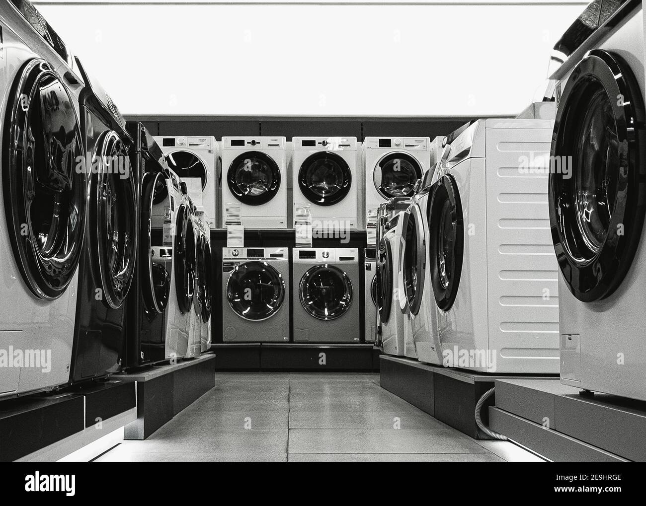 many of new washing machines Stock Photo Alamy