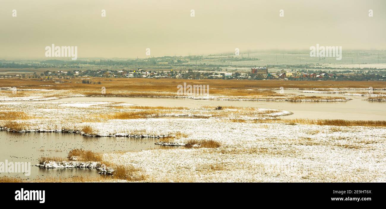 Winter urban landscape snow hi-res stock photography and images - Alamy