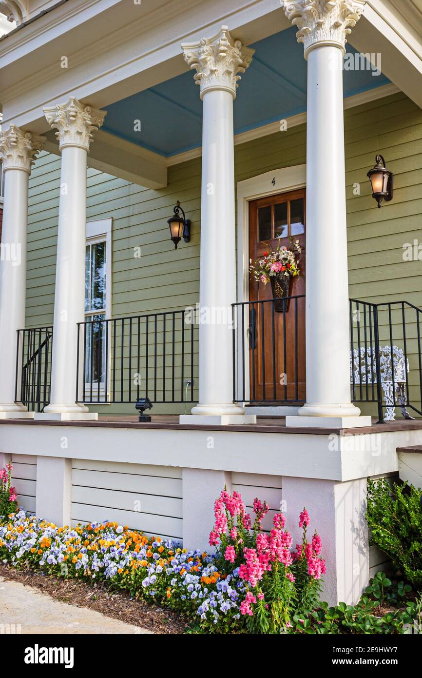 Alabama Montgomeery Pike Road The Waters planned community homes,traditional Americana architecture porch front entrance exterior, Stock Photo