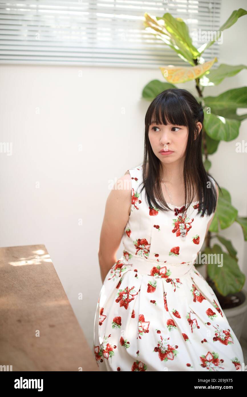Asian japanese young woman hi-res stock photography and images - Alamy
