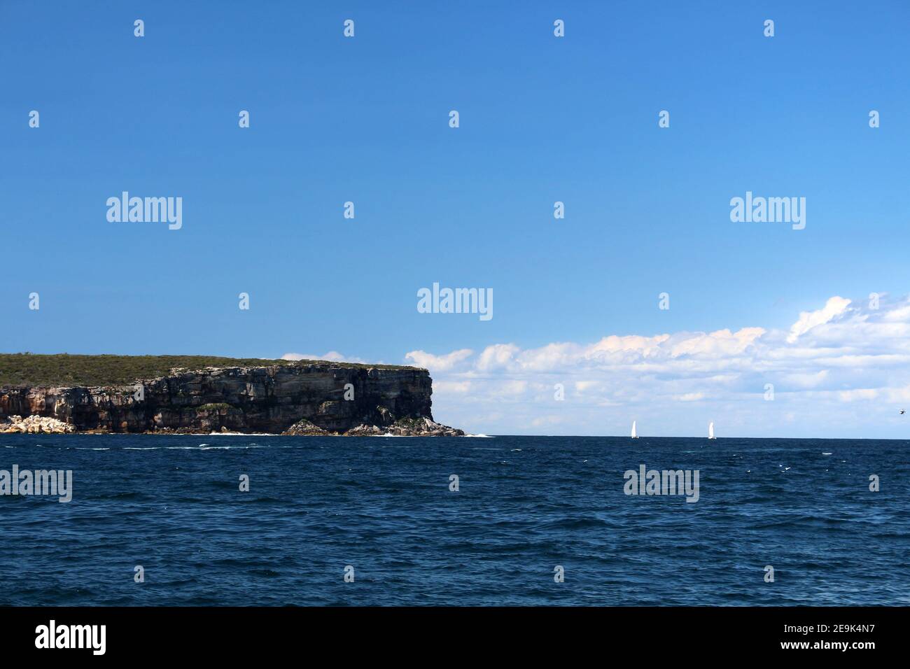 Sydney sandstone rock erosion hi-res stock photography and images - Alamy