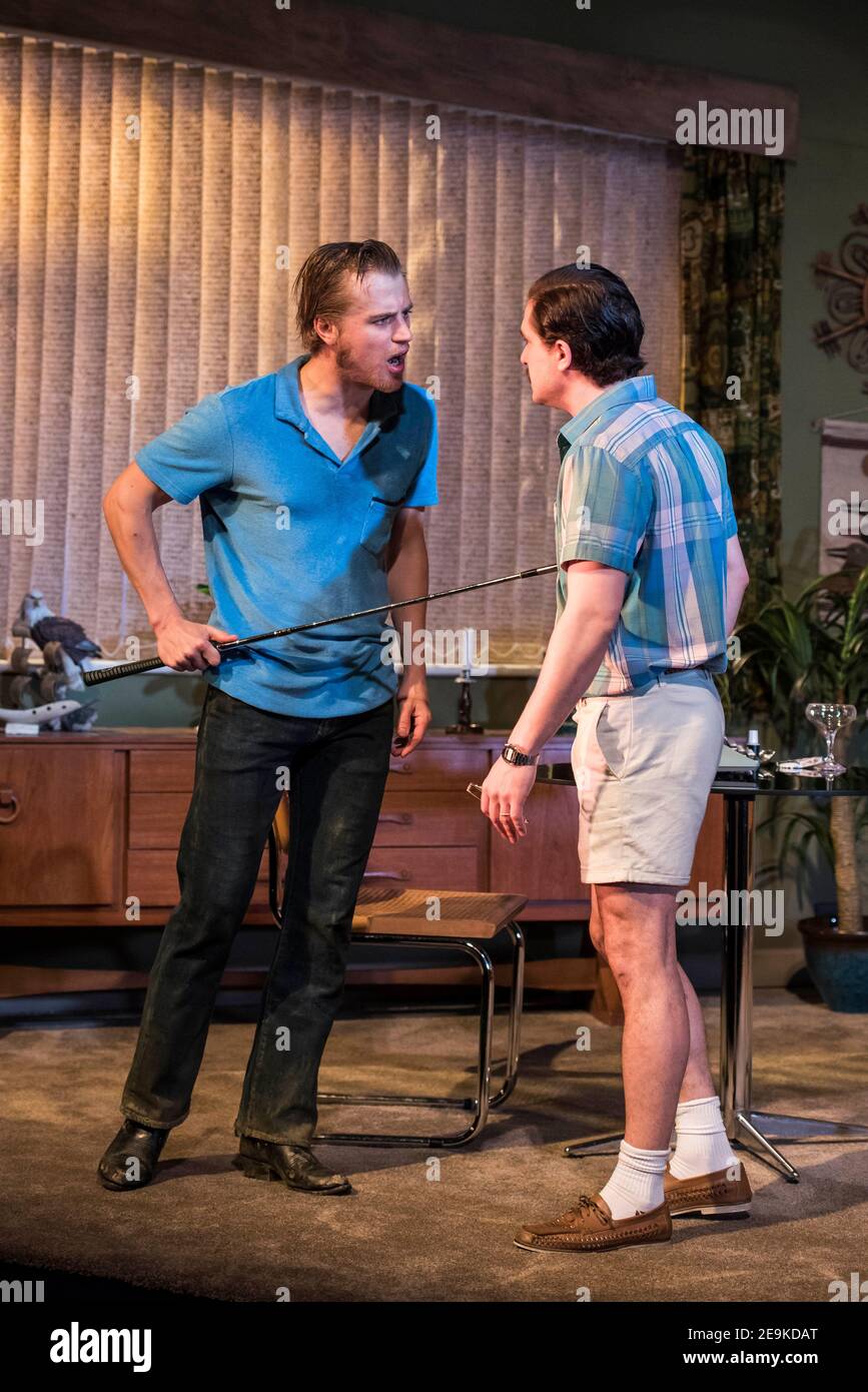 Johnny Flynn and Kit Harington on stage during the True West photocall at  the Vaudeville Theatre, London Stock Photo - Alamy