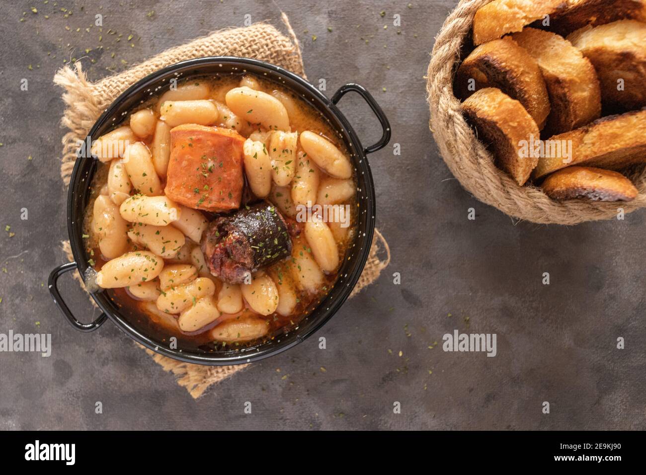 Beans toast chorizo hires stock photography and images Alamy