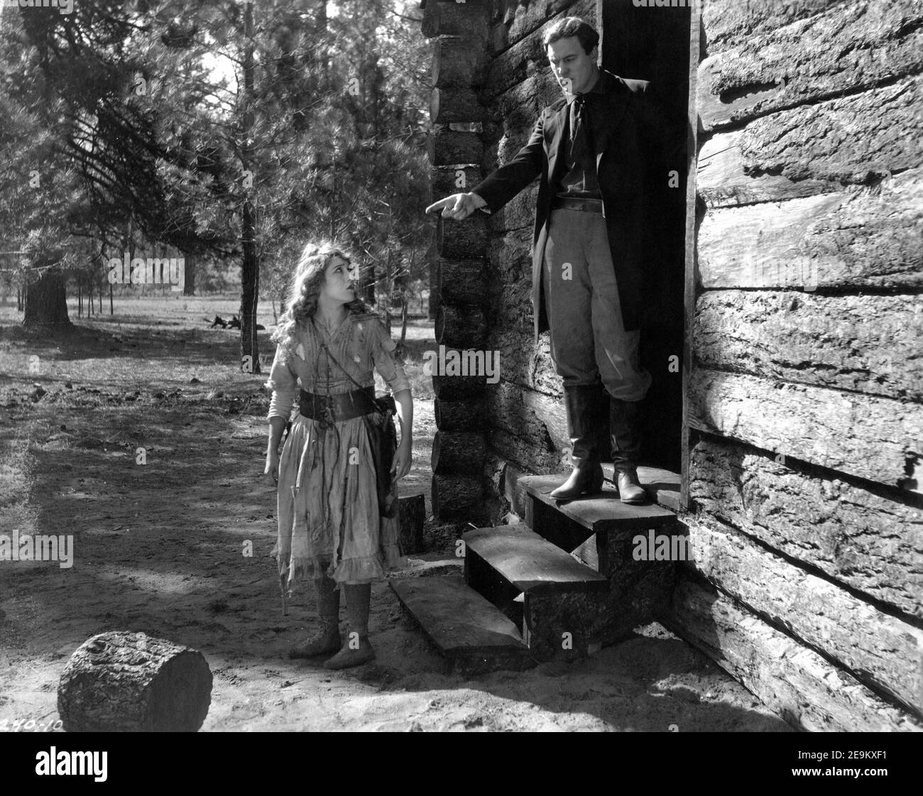 MARY PICKFORD and THOMAS MEIGHAN in M'LISS 1918 director MARSHALL NEILAN story Bret Harte scenario Frances Marion Pickford Film / Artcraft Pictures Corporation / Paramount Pictures Stock Photo