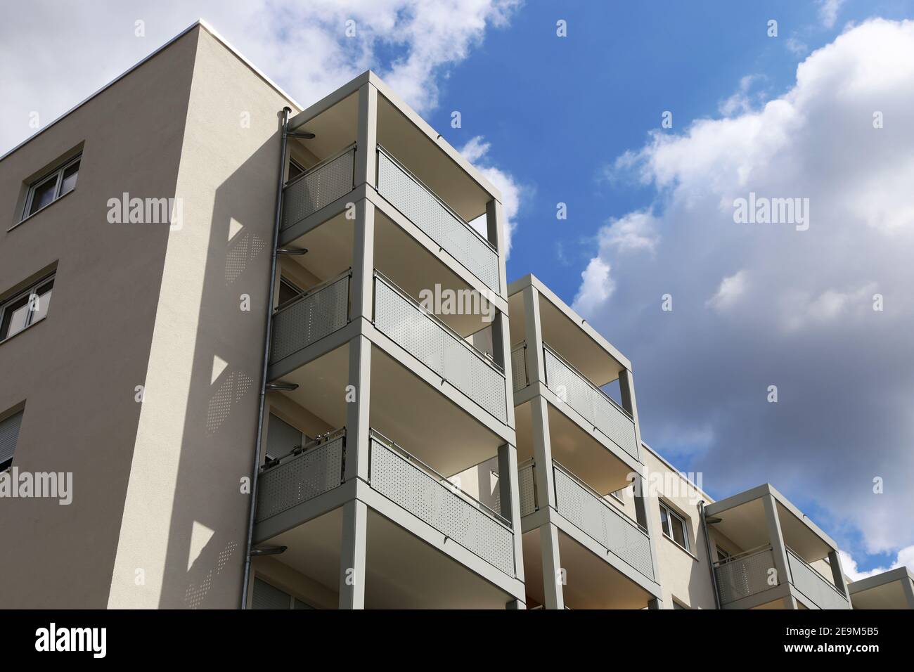 Balconies on a large apartment building Stock Photo - Alamy