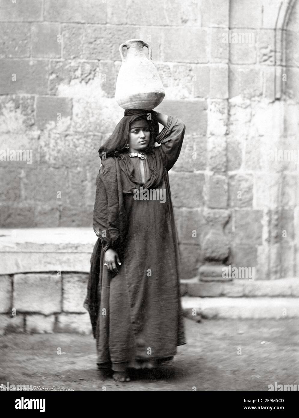 Arab peasant woman hires stock photography and images Alamy