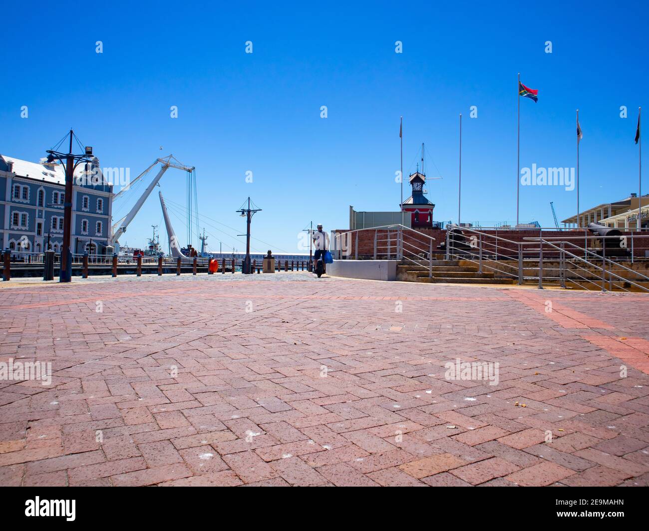Electric unicycle hires stock photography and images Alamy