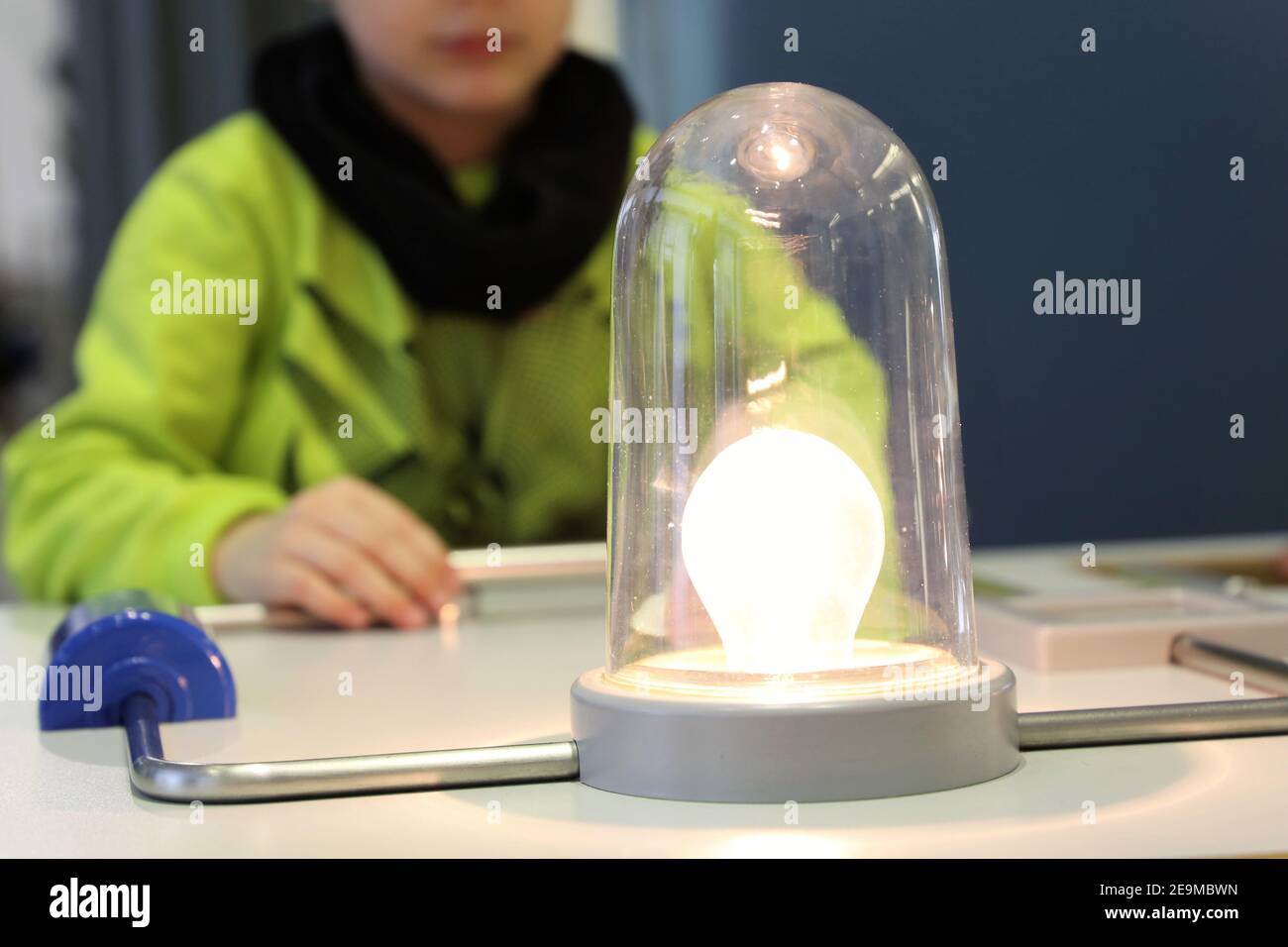 Electricity project for kids with simple circuit Stock Photo