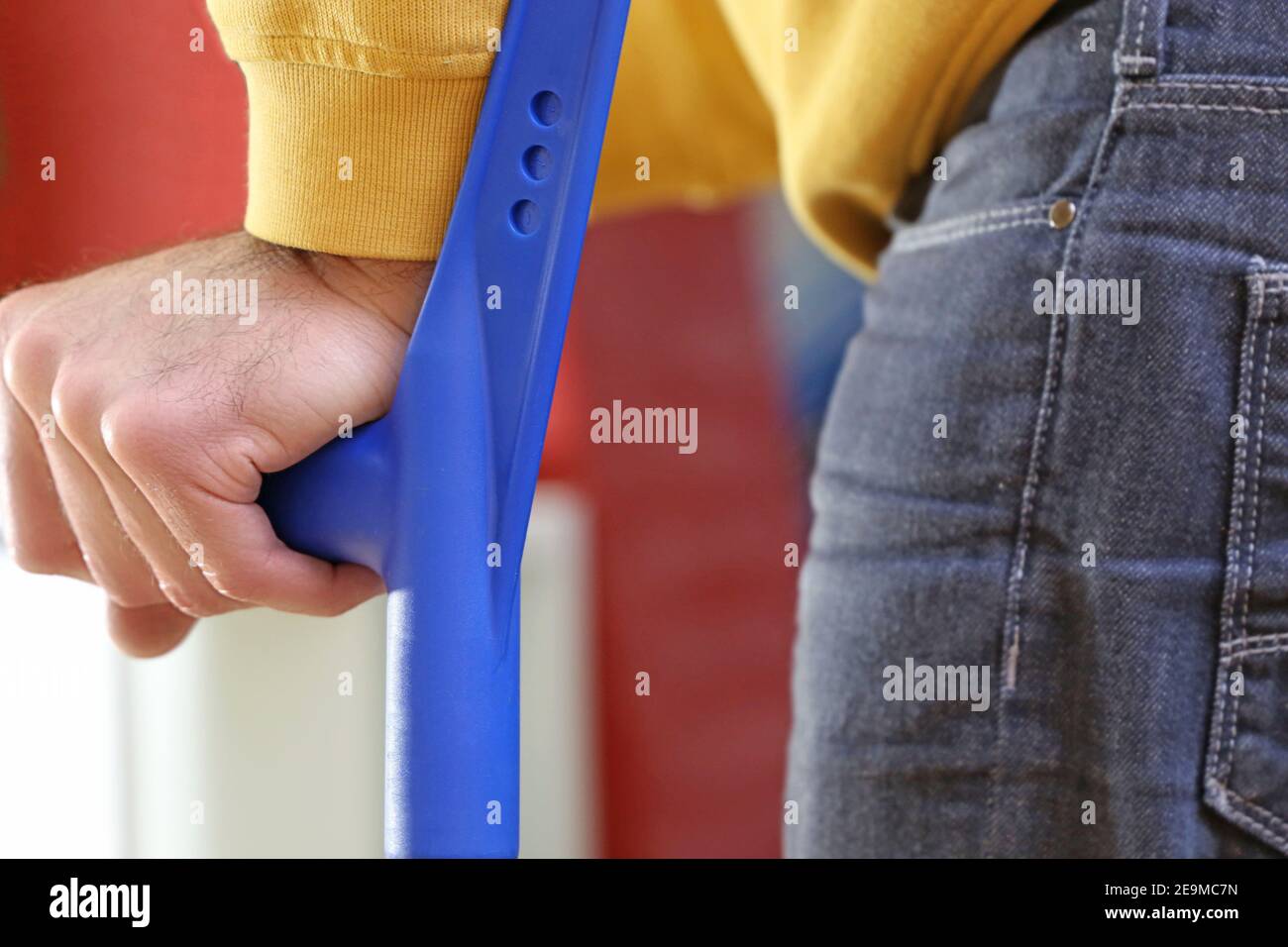Medicine forearm crutches hires stock photography and images Alamy