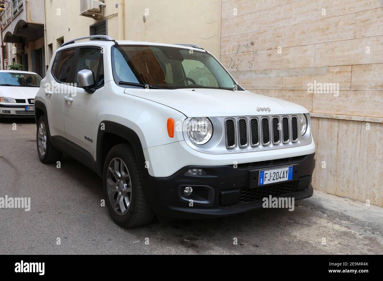 small jeep vehicle high resolution stock photography and images alamy