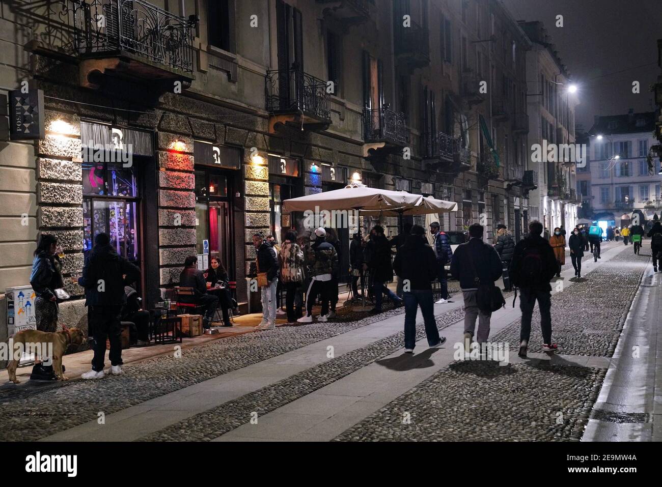 Milan, Italy. 05th Feb, 2021. 2/5/2021 - Milan, clubs, bars, restaurants at  closing time on the canals for the yellow zone in the lombardy region for  the dpcm for covid Editorial Usage