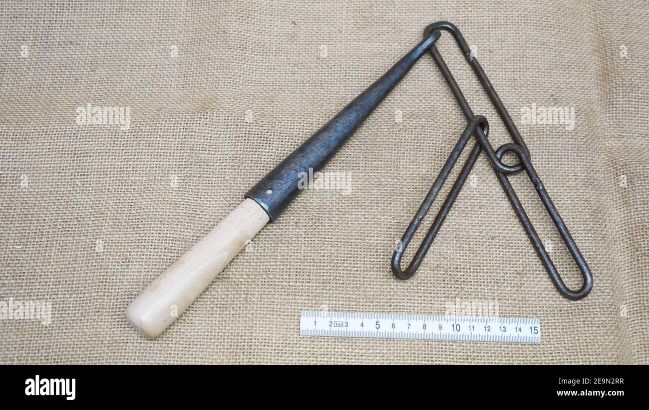 swedish vendel period horse rattle vendel grave IV reconstruction by