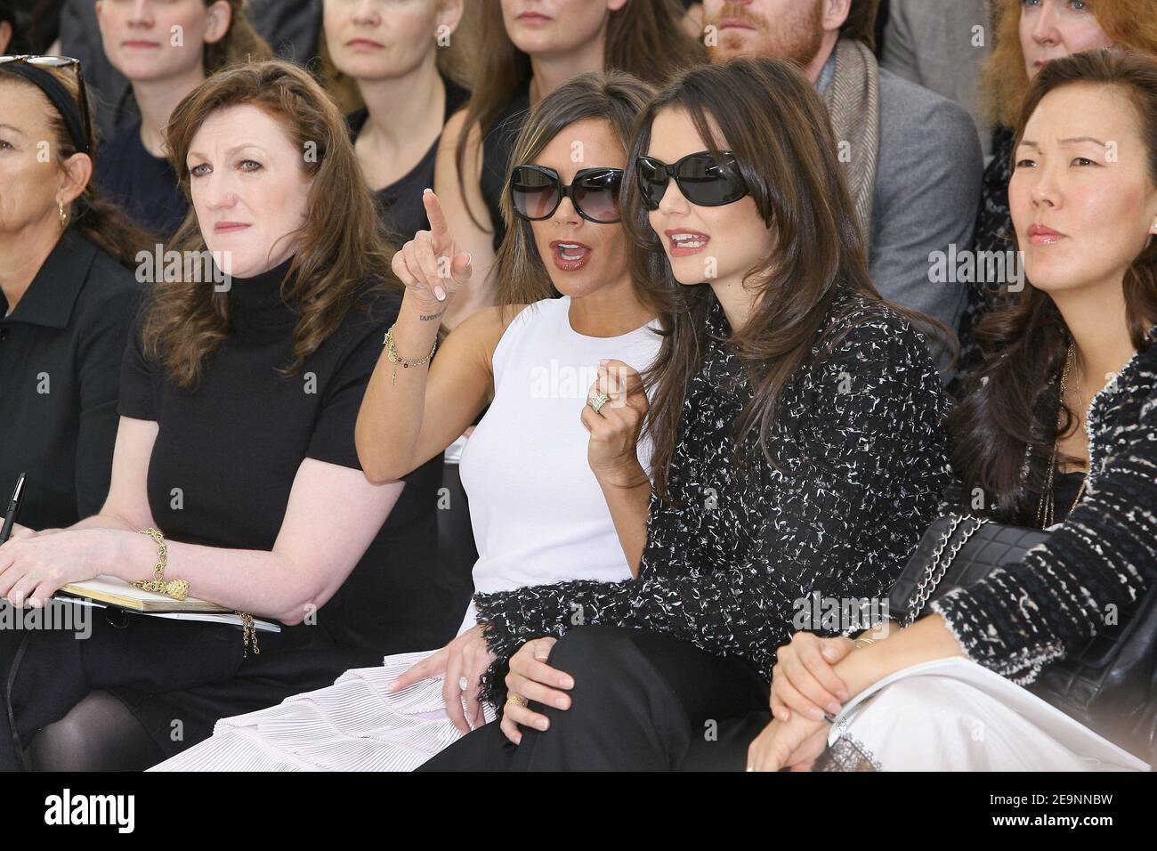 Victoria beckham 2006 fashion show hi-res stock photography and images -  Alamy