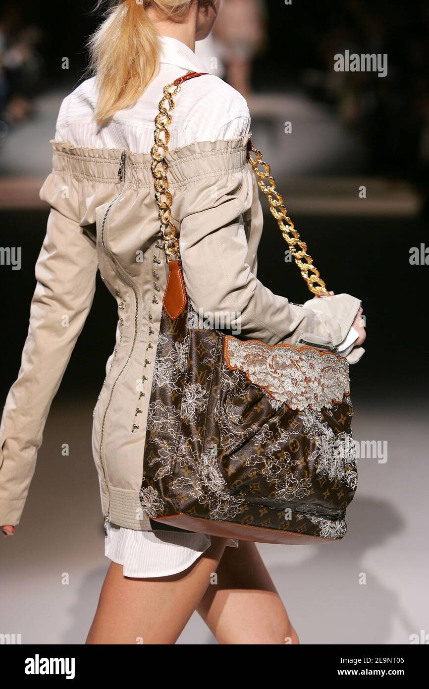 Louis Vuitton Spring 2006 Ready-to-Wear Collection