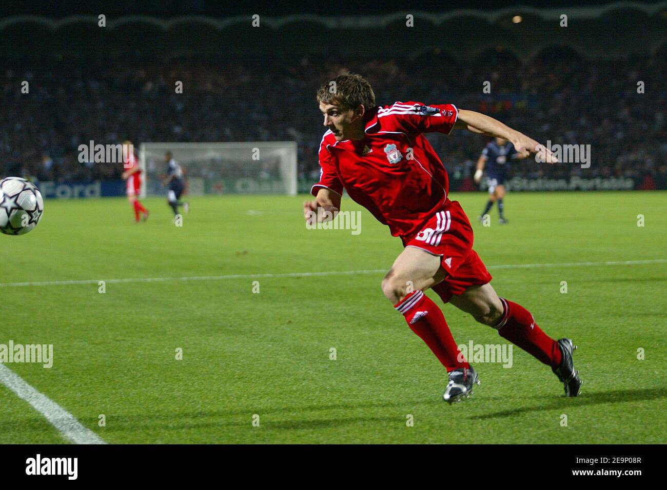 Liverpool's Stephen Warnock during the Champions League group C match, FC Girondins De Bordeaux vs Liverpool FC, at Chaban-Delmas Stadium in Bordeaux, France, on October 18, 2006. Liverpool won 1-0. Photo by Manuel Blondeau/Cameleon/ABACAPRESS.COM Stock Photo