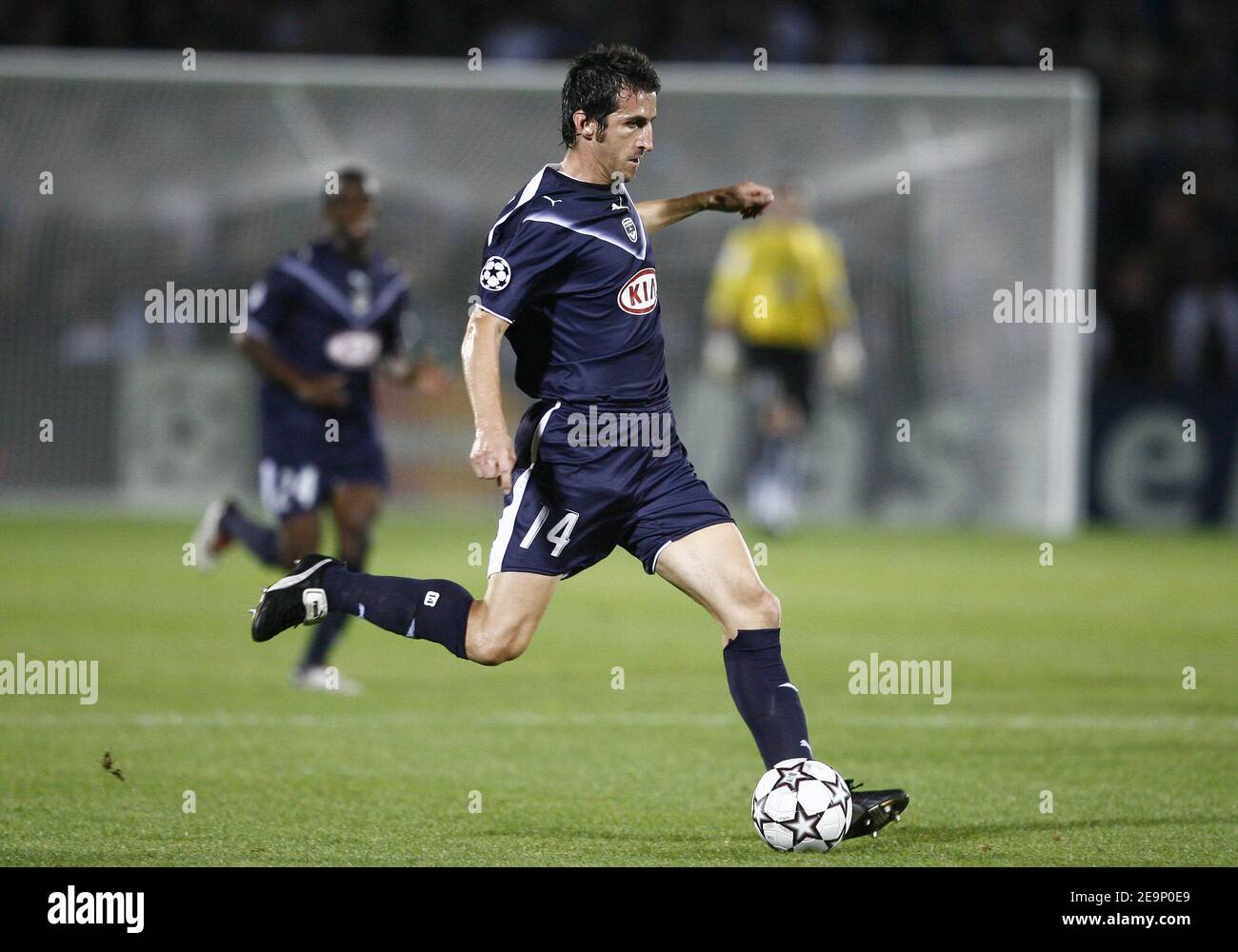 Bordeaux' Johan Micoud during the UEFA Champions League, Group C, Girondins de Bordeaux vs Liverpool FC at the Stade Chaban-Delmas in Bordeaux, France on October 18, 2006. Liverpool won 1-0. Photo by Christian Liewig/ABACAPRESS.COM Stock Photo
