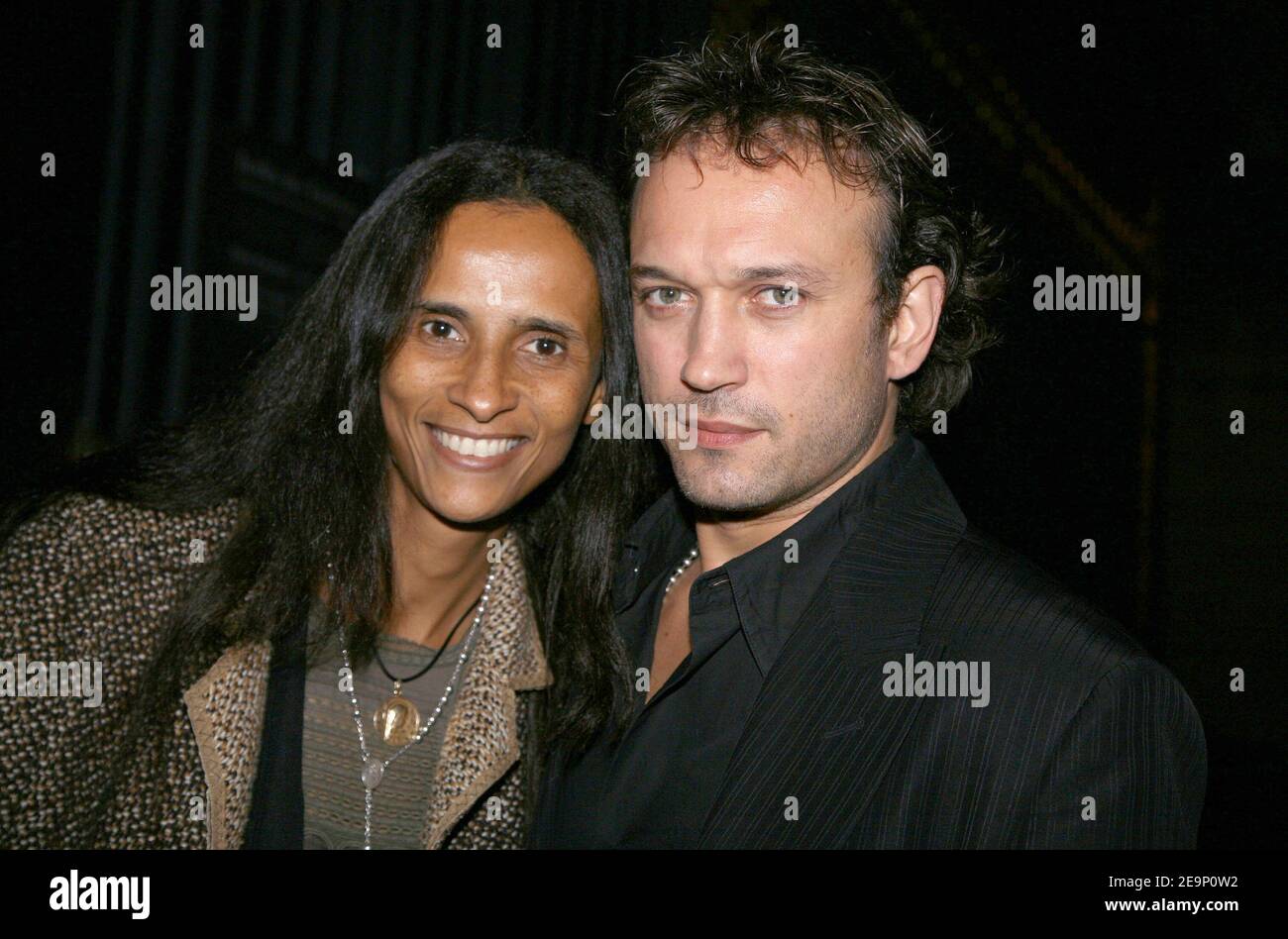 Swiss actor Vincent Perez and his wife Karine Sylla attend the 'Van Cleef and Arpels' party held at the Tuileries garden in Paris, France on October 20, 2006. Photo by Denis Guignebourg/ABACAPRESS.COM. Stock Photo