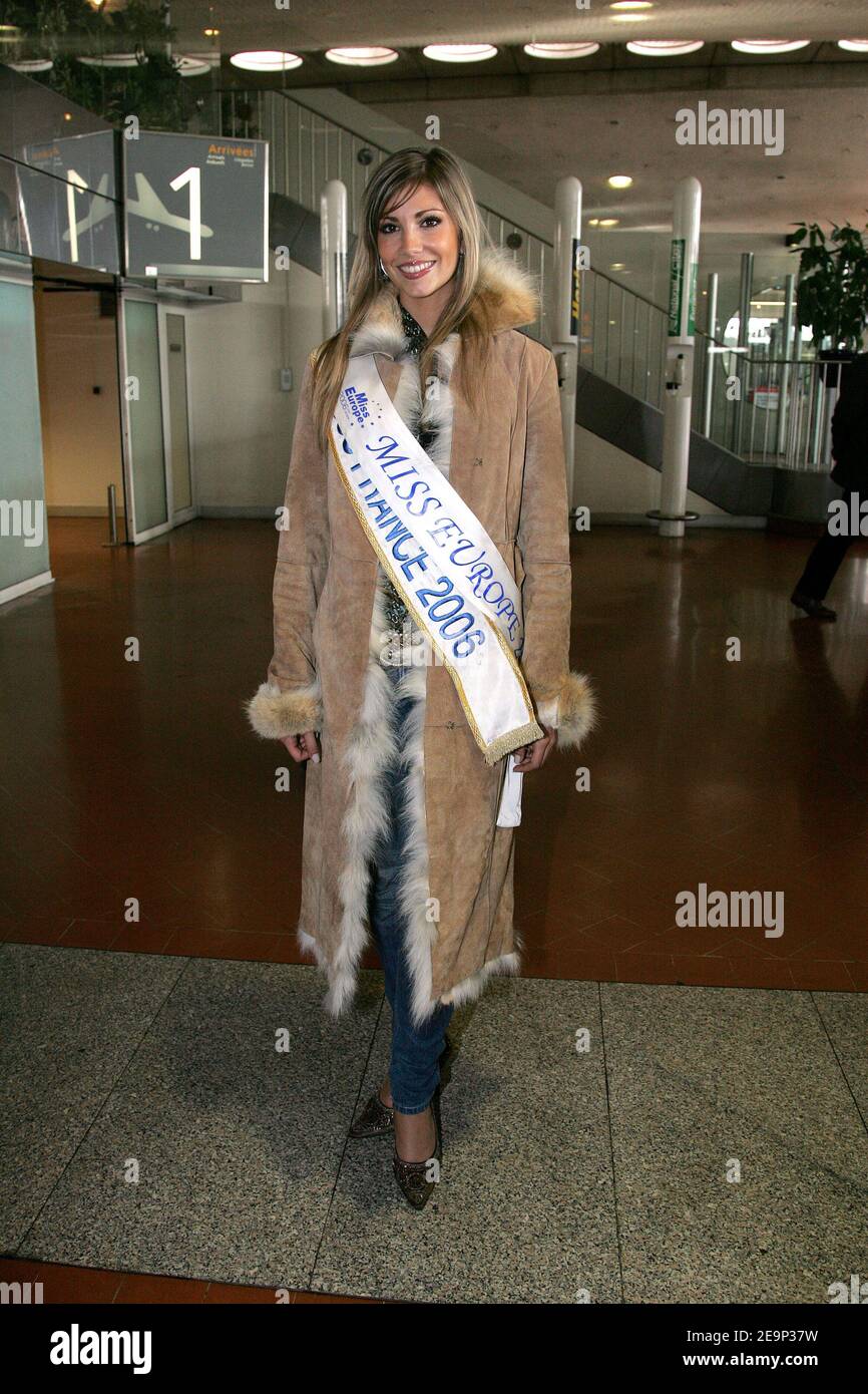 New Miss Europe 2006, French Miss France Alexandra Rosenfeld arrives at