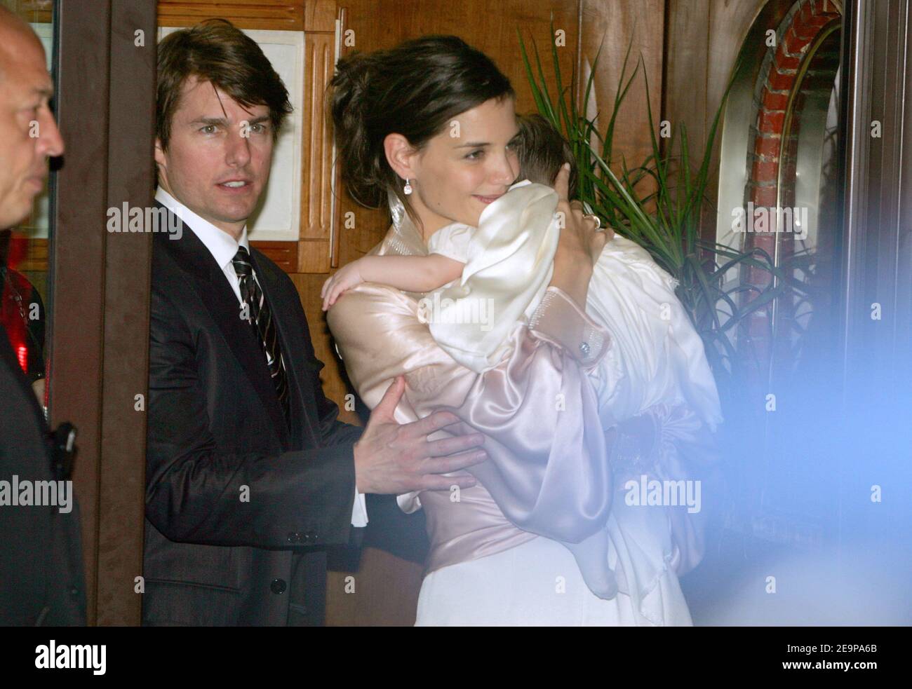Katie holmes et tom cruise hi-res stock photography and images - Alamy