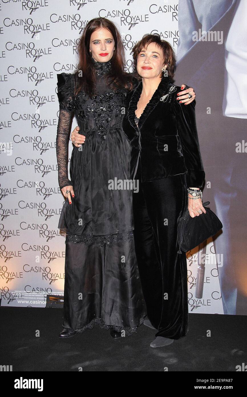 French actress Eva Green and mother actress Marlene Jobert pose together as they arrive to the premiere of the new 007 'Casino Royale' held at the Grand Rex theatre in Paris, France, on November 17, 2006. Photo by Khayat-Nebinger/ABACAPRESS.COM Stock Photo