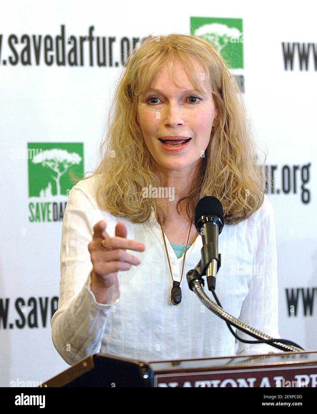 Mia borders hires stock photography and images Alamy