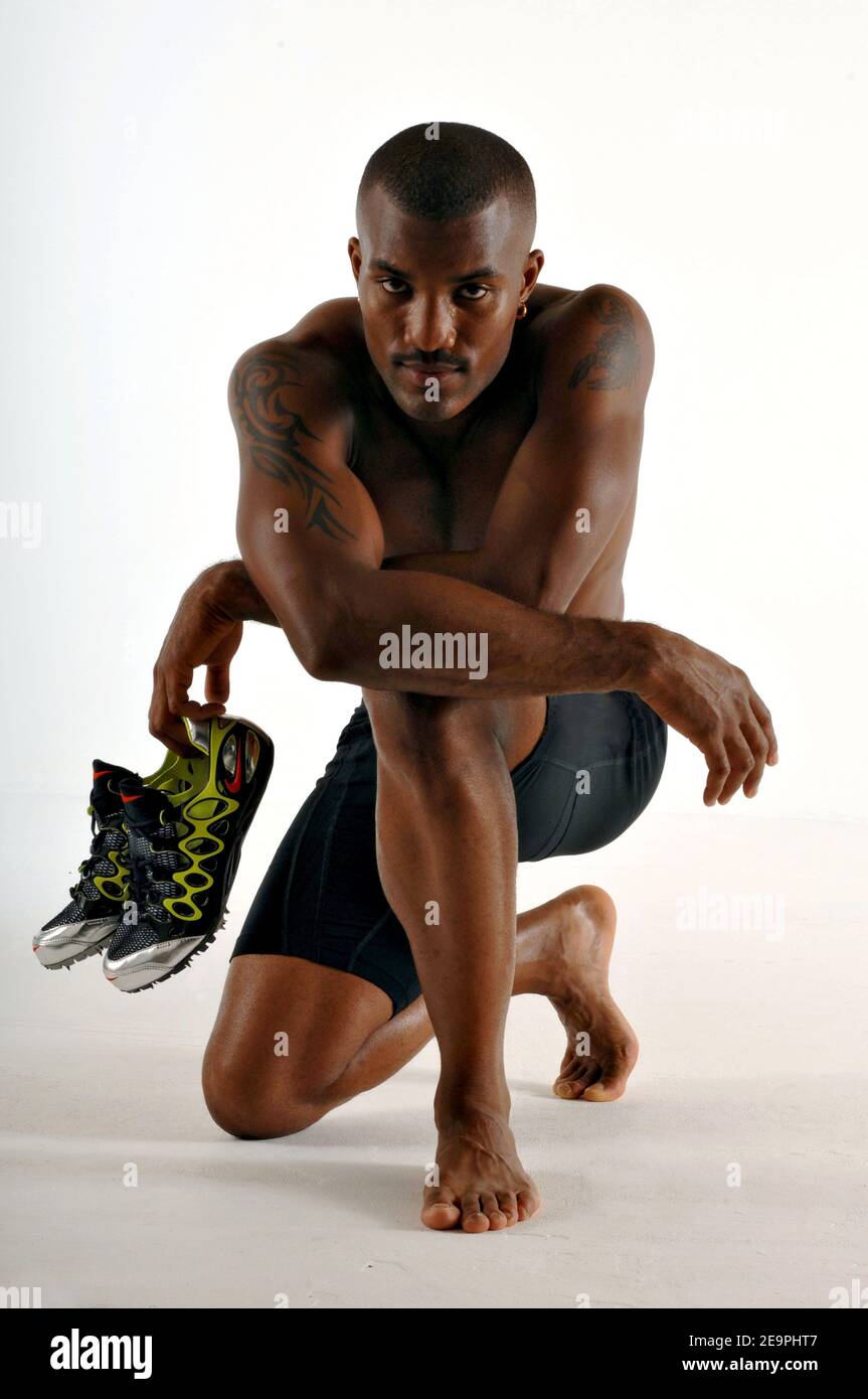 French athlete's Fabrice Calligny during a photo shooting, in Paris, France, on December 6, 2006. Photo by Stephane Kempinaire/Cameleon/ABACAPRESS.COM Stock Photo