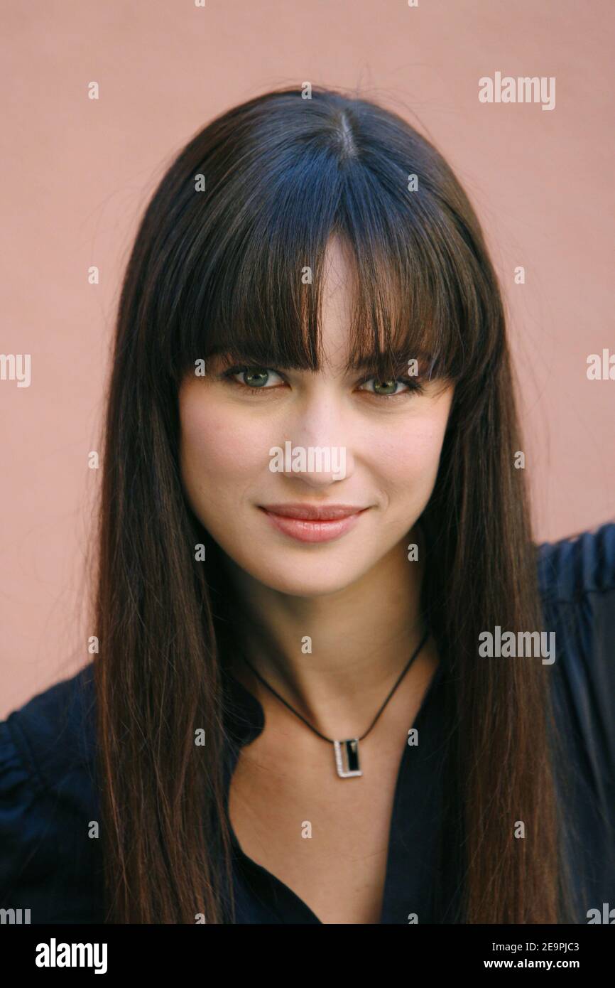 Actress olga kurylenko hi res stock photography and images Alamy