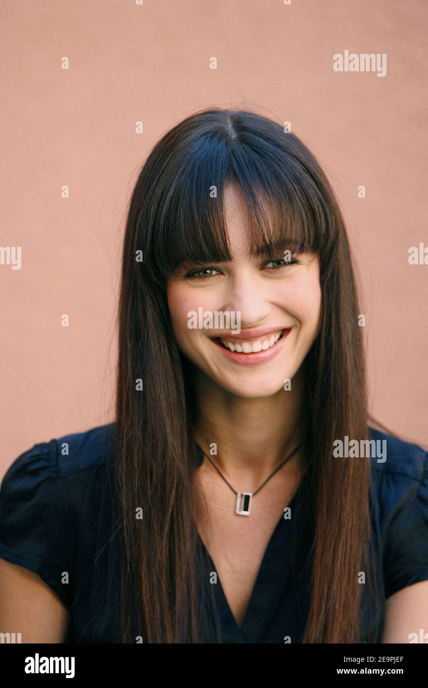 Olga kurylenko le serpent