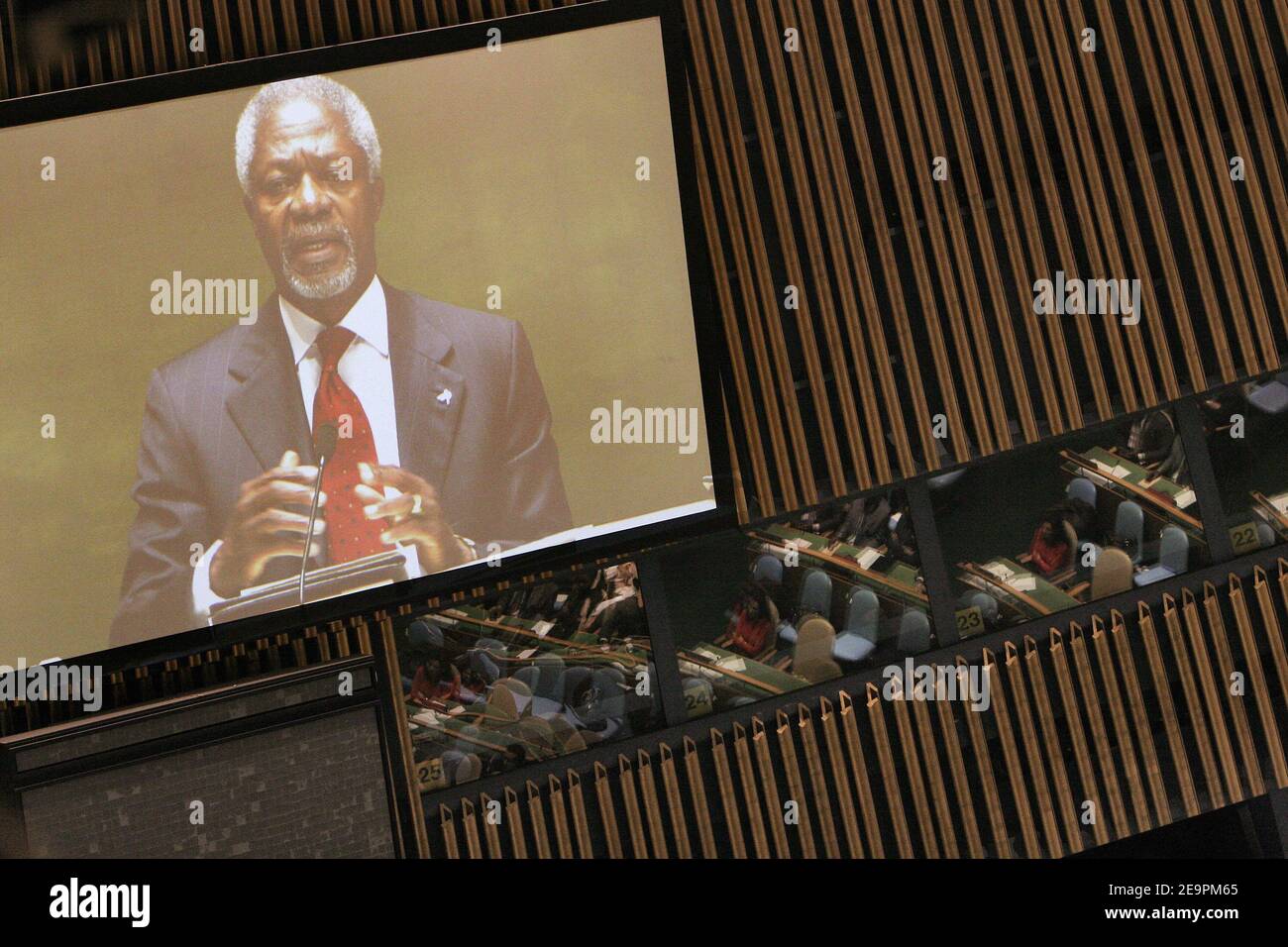 United Nations Secretary General Kofi Annan speaks before South Korea's Ban Ki-moon is sworn-in by General Assembly President Haya Rashed al-Khalifa of Bahrain as the United Nation's 8th Secretary General during a ceremony at the United Nations on December 14, 2006 in New York City, New Yok, USA. Ban will become the first Asian UN chief, since U Thant of Burma led the organization from 1961 to 1971. Ban will lead a staff of over 15,000, drawn from over 170 nations. Photo by Gerald Holubowicz/ABACAPRESS.COM Stock Photo