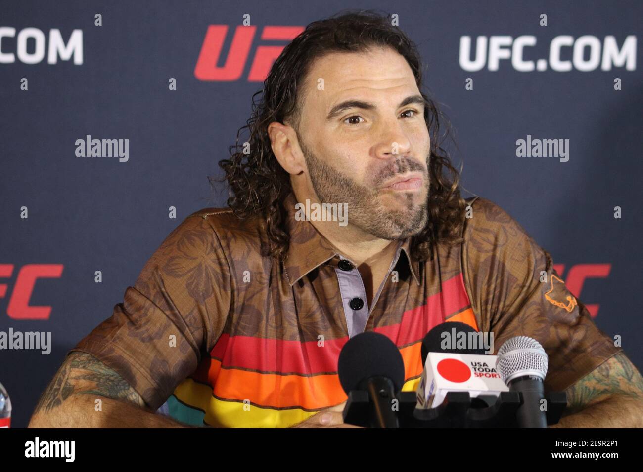 Las Vegas, Nevada, Las Vegas, NV, USA. 5th Feb, 2021. Las Vegas, NV - February 4: Clay Guida interacts with media during the UFC Vegas 18 Press Conference at UFC Apex on February 5, 2021 in Las Vegas, Nevada, United States. Credit: Diego Ribas/PX Imagens/ZUMA Wire/Alamy Live News Stock Photo