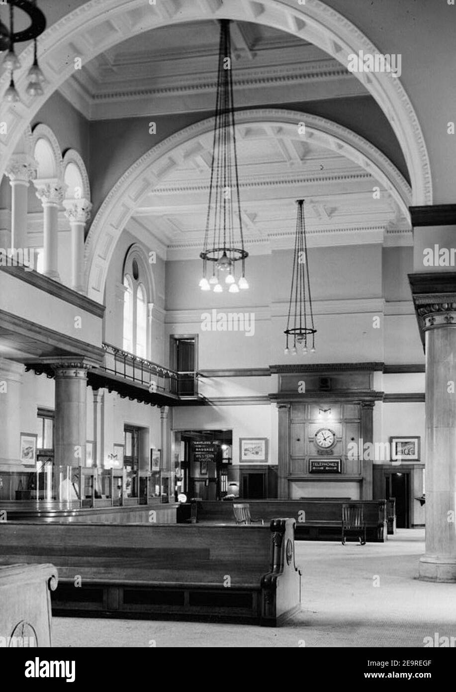 Mount Royal Station interior (B&O Stock Photo Alamy