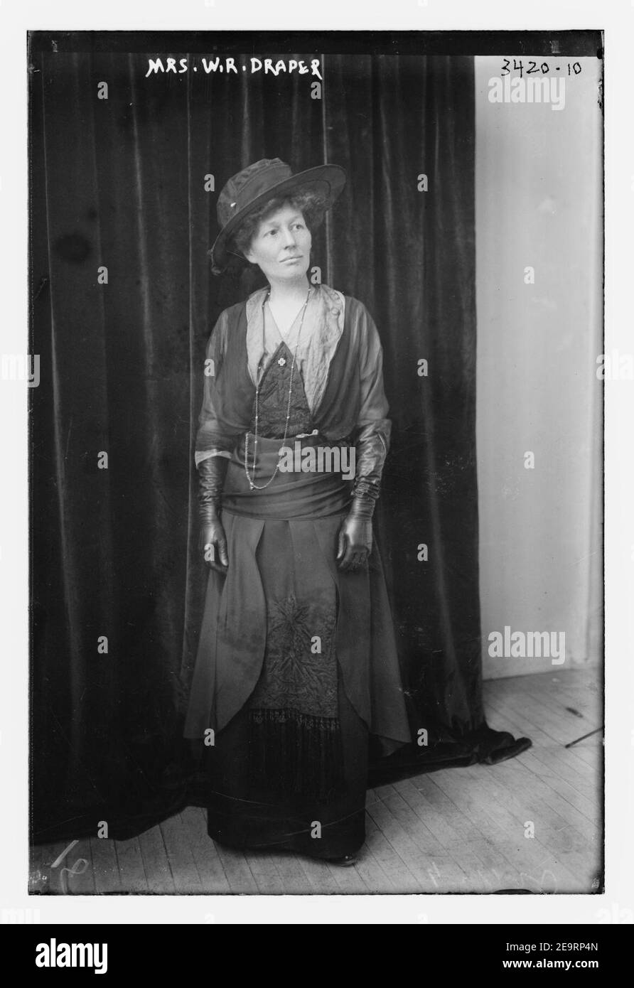 Mrs. W.R. Draper Stock Photo - Alamy
