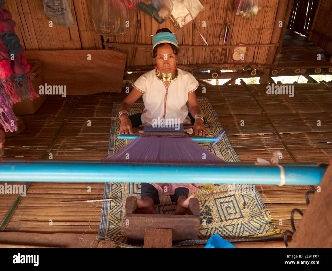 Karen hill tribe hi-res stock photography and images - Alamy