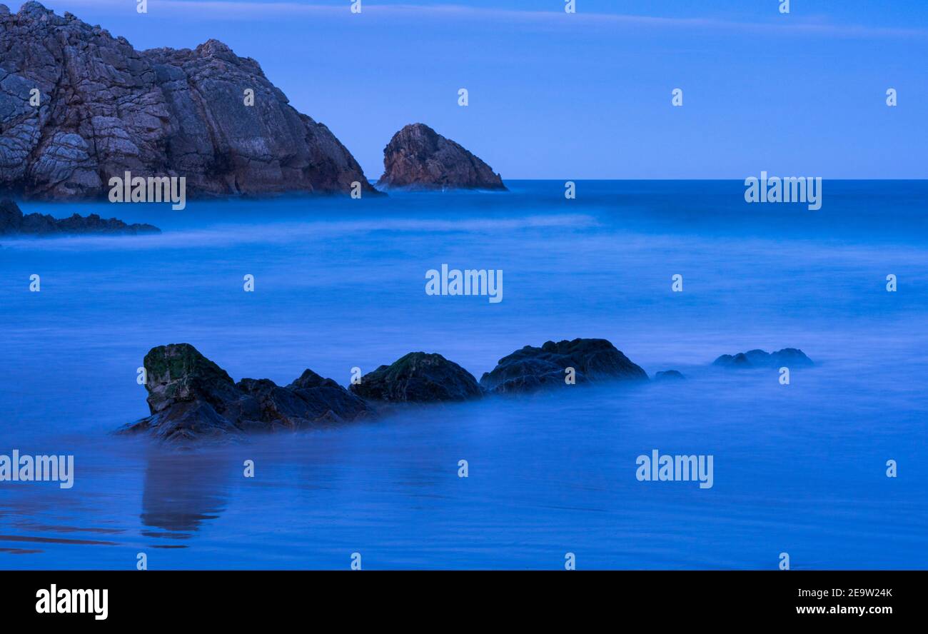 Beach in La Arnia. Cliffs of Liencres. Municipality of Piélagos in the Autonomous Community of Cantabria, Spain, Europe Stock Photo