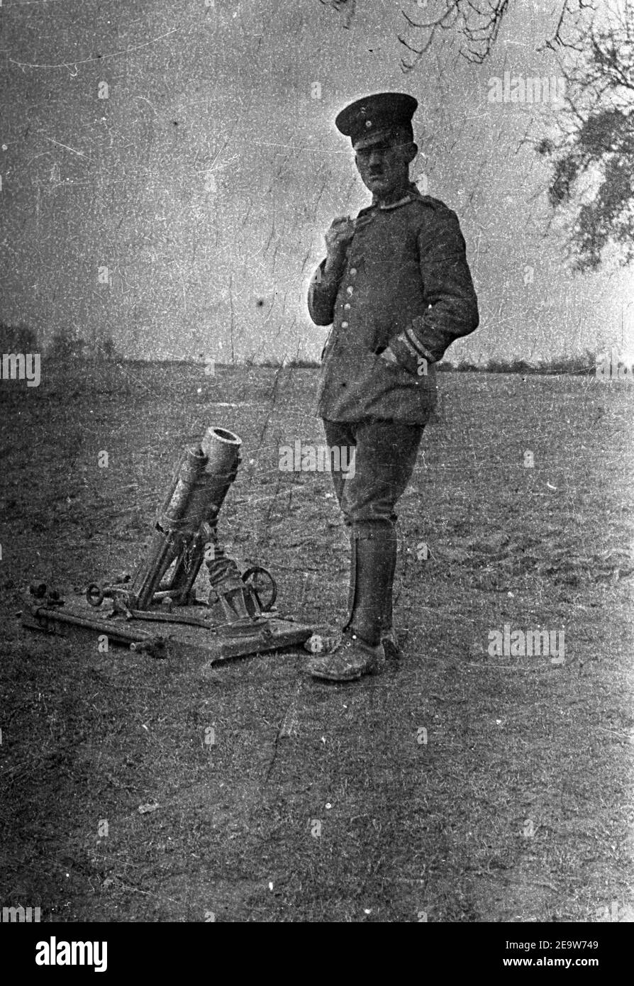 1. Weltkrieg Deutsches Heer Leichter Granatwerfer / Leichter Minenwerfer Alte Ausführung - 1st World War German Army Light Grenade Launcher / Light Mine Launcher old version Stock Photo