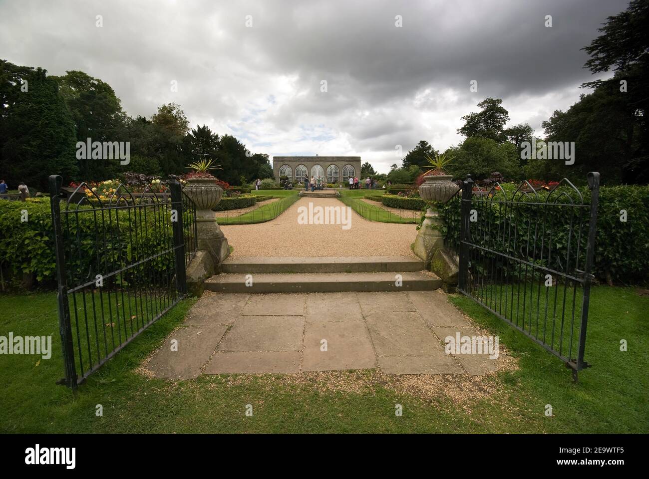 Gardens & The Conservatory Tea Rooms At Warwick Castle Warwick England
