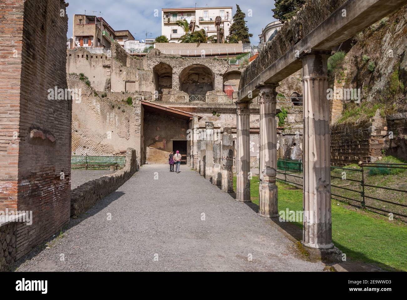 Herculaneum Ruins, Ancient Roman Fishing Town Buried By The Eruption Of ...